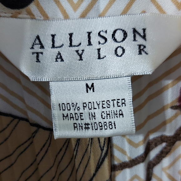 ALLISON TAYLON blouse size medium Long sleeves - Picture 9 of 9